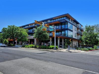 1600 S 1st St #403