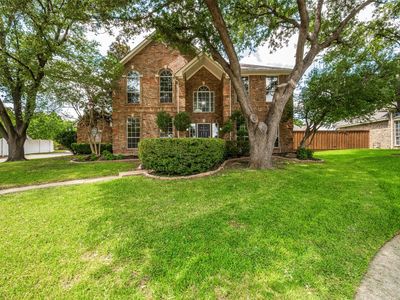 1302 Charlotte Way