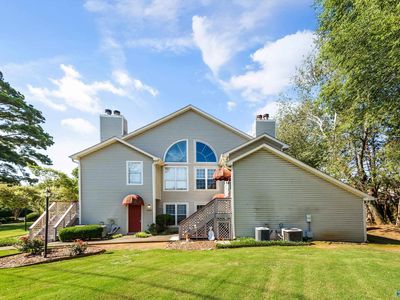 1004 Stones Throw Dr NW