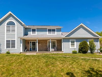 4102 Aveniel Ct