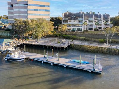 150 Wappoo Creek Dr APT 15