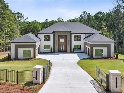 2843 N Bogan Rd