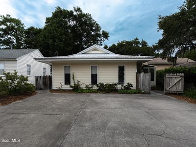 11932 Old Demere Rd