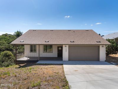 1597 N Douglas Dr