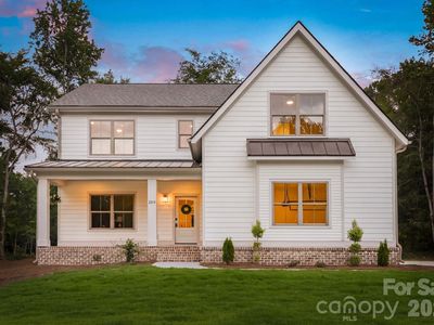 2315 Chateau Ct