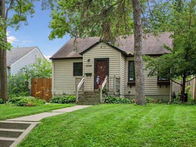 3048 Salem Ave