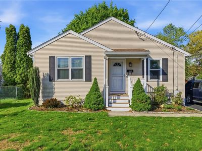 365 Maple St