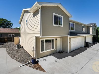 912 Midway Ln #1