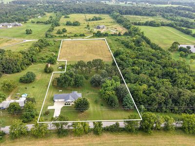 8592 W Farm Road 104