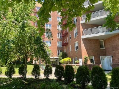 15105 Cross Island Parkway #1D