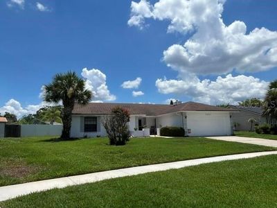 8011 Gillette Ct