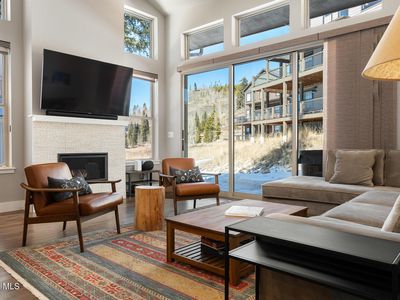 35 Mountain Flower Circle