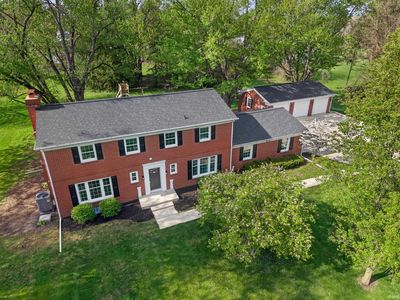 918 N Hawthorne Rd