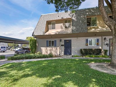 898 Rutledge Dr