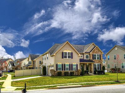 2843 Yellow Birch Ln