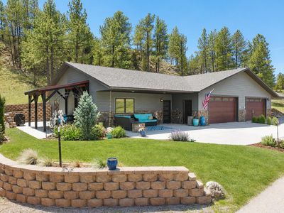 2124 Bison Pass