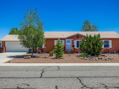 633 Golden Dr