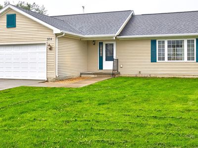 304 Walnut Cir