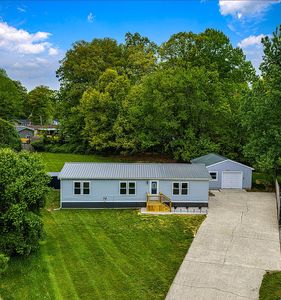 1002 Vernon Ct