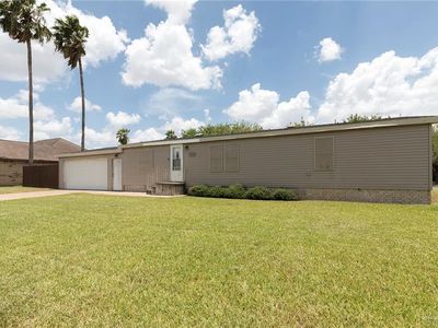 2813 E Montgomery Dr