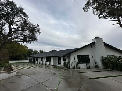 7390 Live Oak Dr