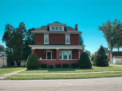 212 5th St SW