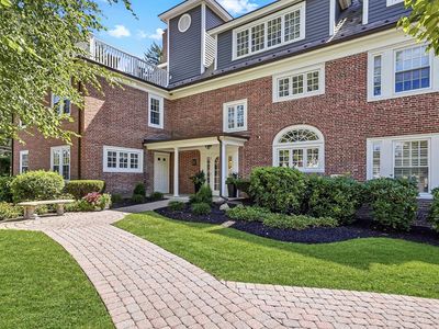 221 Worcester Ln Unit 6