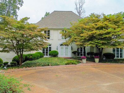 120 Carnoustie Ct