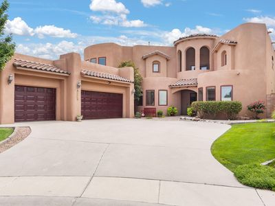 9228 La Tierra Ct NE