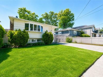 268 Bradford Ave
