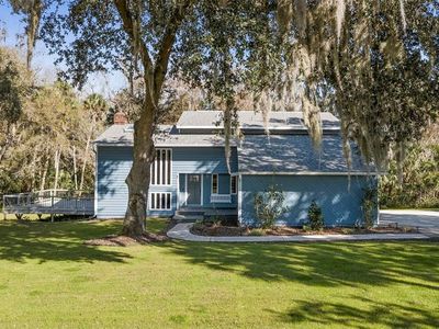 385 E Country Circle Dr