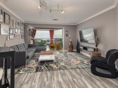 655 Riverside Dr APT 708B