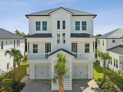49 Seaboard Ln