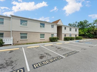 7210 N Manhattan Ave APT 1714
