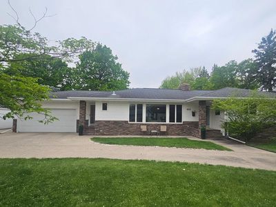 225 Wegener Dr