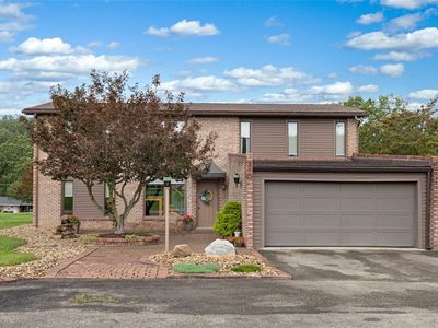 1 Anderson Ave