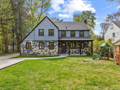 11 Brook Lane