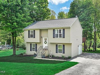 160 Maple Avenue