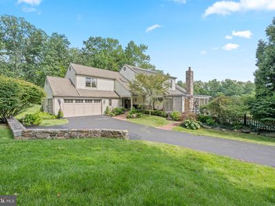 416 Inveraray Rd