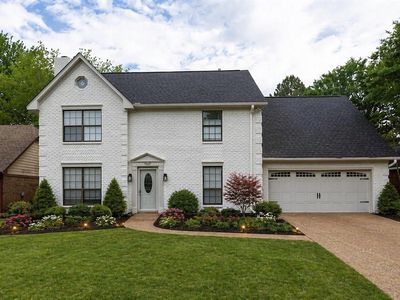 9102 Valkrie Ln