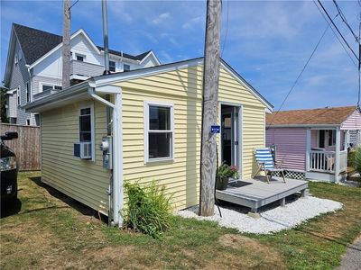 854-L23 Matunuck Beach Rd