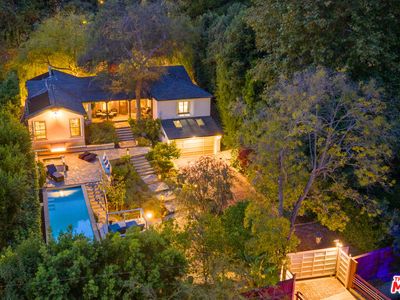 1853 Nichols Canyon Rd