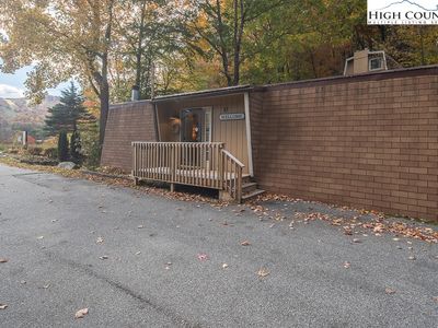 21 Creekside Road #A