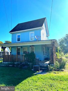180 Main St
