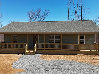382 Bear Knob Ln