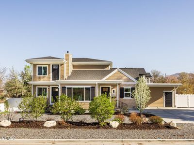 2217 E Evergreen Ave