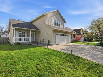 1624 Dickenson Ln