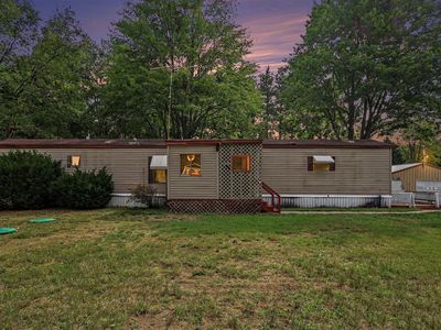 912 S Bossett Rd