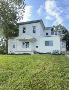 103 Marion Ave