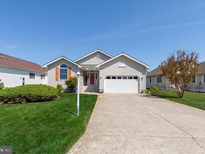 36847 W Pond Cir